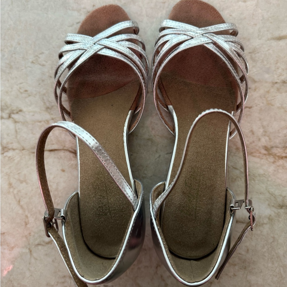 Silver ballroom dance shoes  suede bottoms 7.5 Women’s US worn 1x